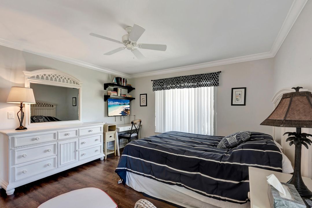 For Sale: $525,000 (2 beds, 2 baths, 1600 Square Feet)