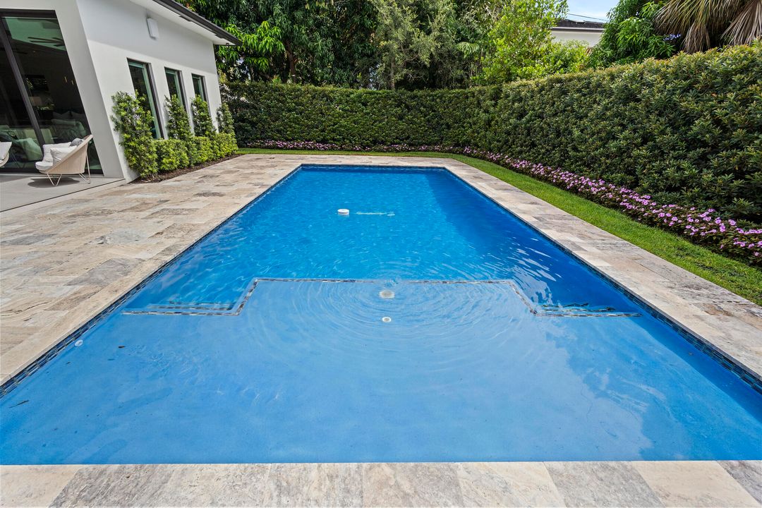 En Venta: $4,650,000 (5 camas, 5 baños, 4414 Pies cuadrados)