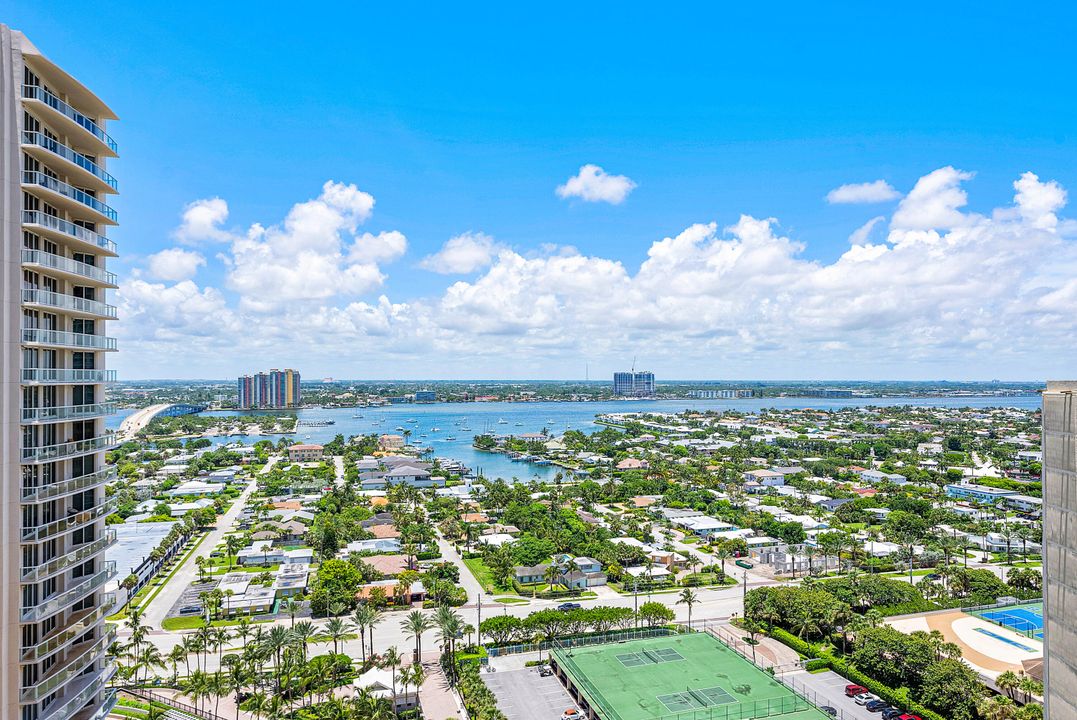 For Sale: $4,550,000 (3 beds, 3 baths, 3605 Square Feet)