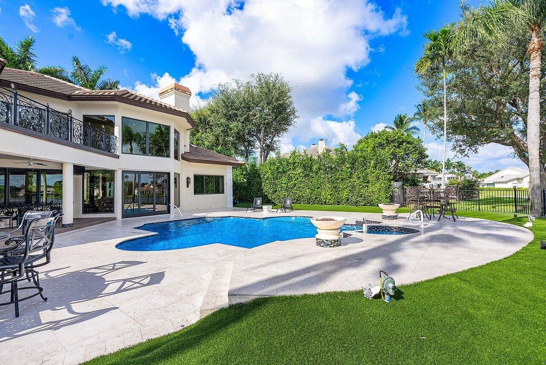 En Venta: $4,895,000 (5 camas, 5 baños, 5497 Pies cuadrados)