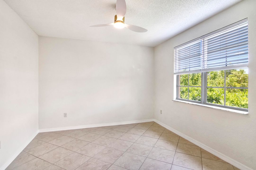 For Rent: $3,750 (3 beds, 2 baths, 1237 Square Feet)