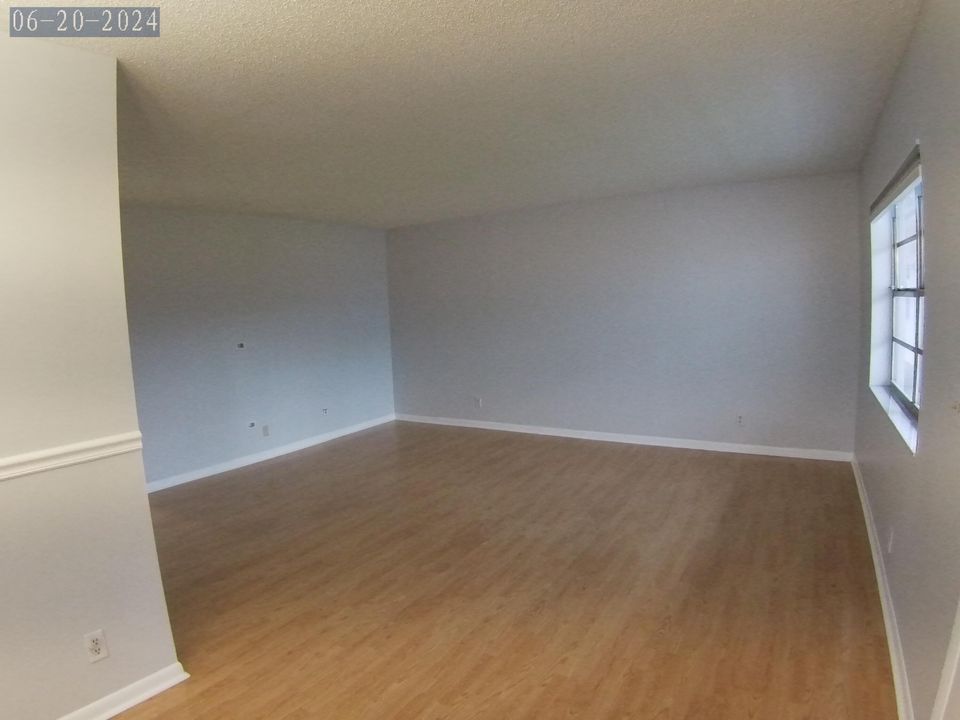 For Rent: $1,550 (2 beds, 2 baths, 902 Square Feet)
