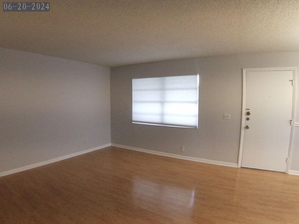 For Rent: $1,550 (2 beds, 2 baths, 902 Square Feet)