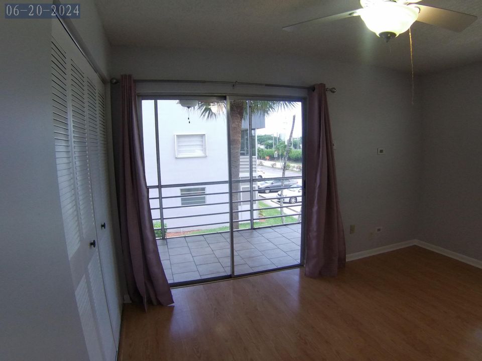 For Rent: $1,550 (2 beds, 2 baths, 902 Square Feet)