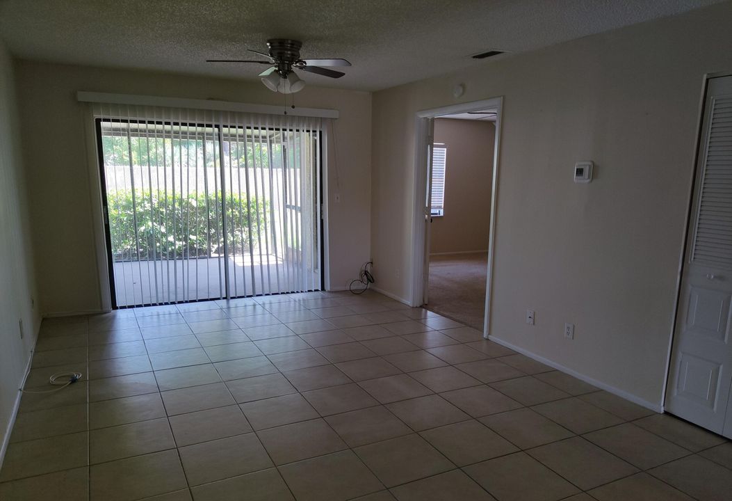 For Rent: $1,750 (2 beds, 2 baths, 1078 Square Feet)