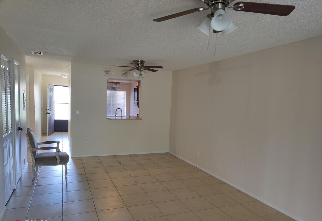 For Rent: $1,750 (2 beds, 2 baths, 1078 Square Feet)