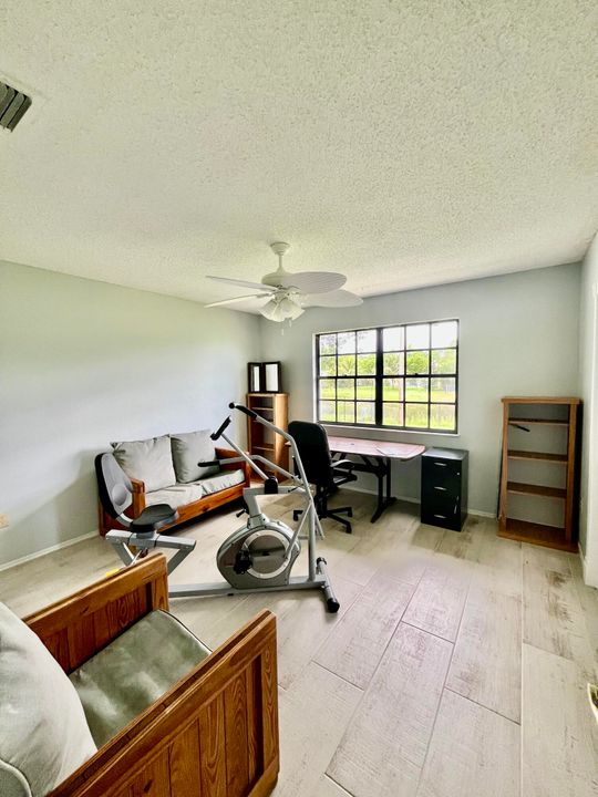 Active With Contract: $2,500 (3 beds, 2 baths, 1478 Square Feet)