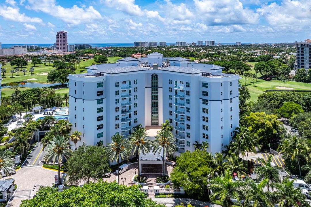 For Sale: $1,950,000 (3 beds, 3 baths, 2383 Square Feet)