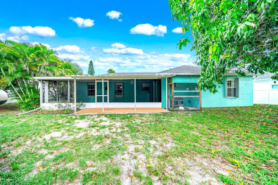 For Sale: $369,900 (3 beds, 2 baths, 1352 Square Feet)