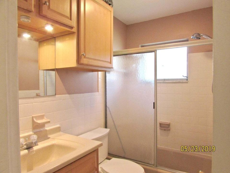 For Rent: $1,850 (2 beds, 2 baths, 1248 Square Feet)