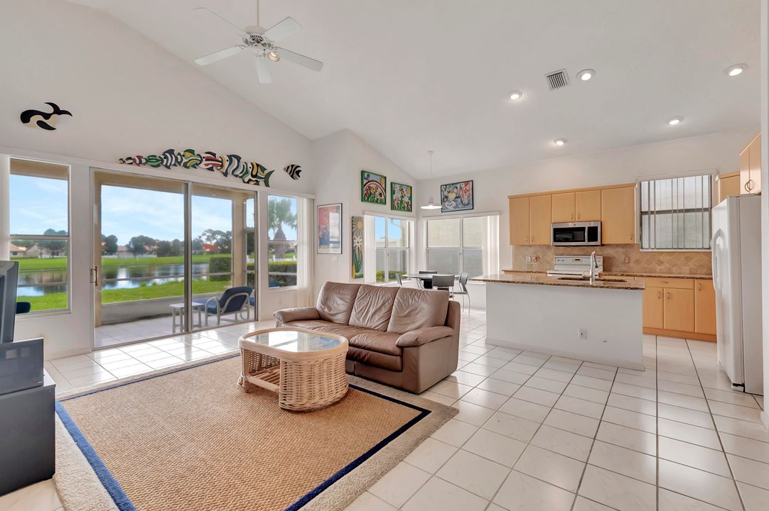 For Sale: $399,000 (3 beds, 2 baths, 2300 Square Feet)