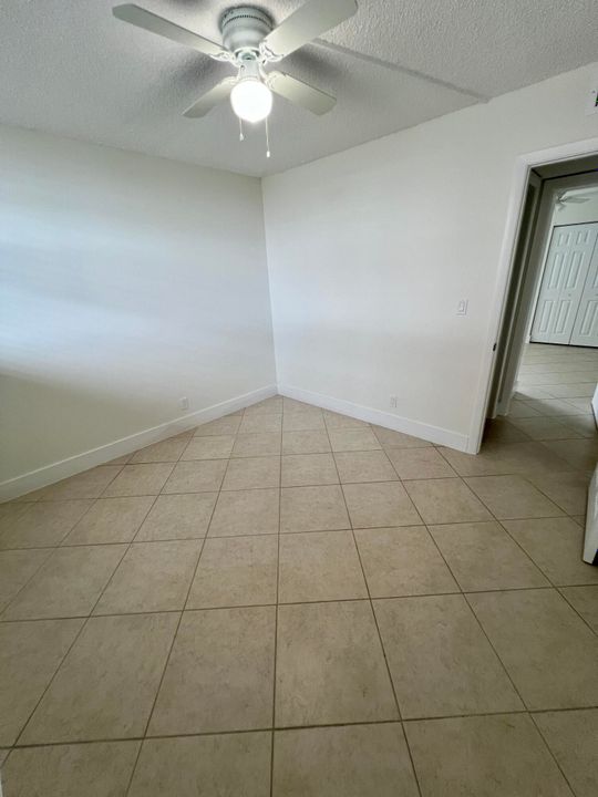 For Rent: $2,500 (2 beds, 2 baths, 1124 Square Feet)