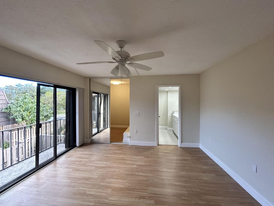 For Rent: $2,600 (2 beds, 2 baths, 1236 Square Feet)