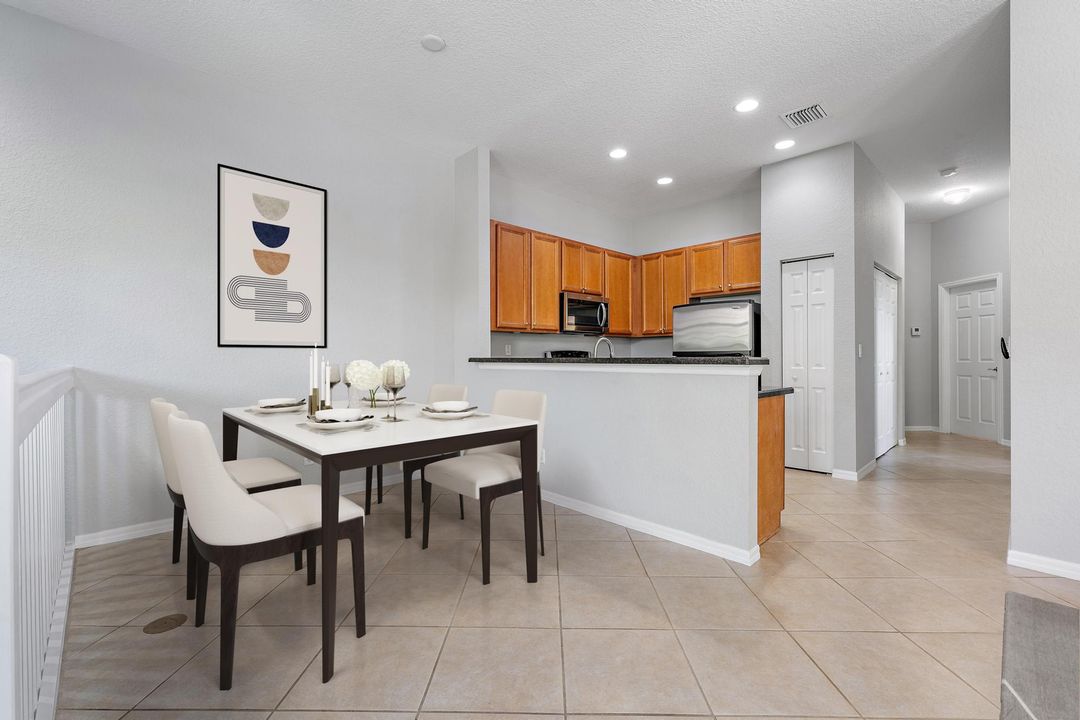 Active With Contract: $399,900 (2 beds, 2 baths, 1077 Square Feet)