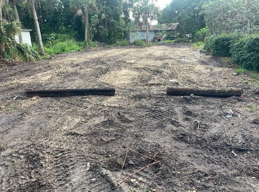 Vendido Recientemente: $25,000 (0 camas, 0 baños, 0 Pies cuadrados)