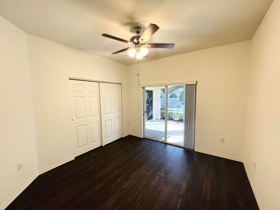 For Rent: $1,850 (2 beds, 2 baths, 1350 Square Feet)