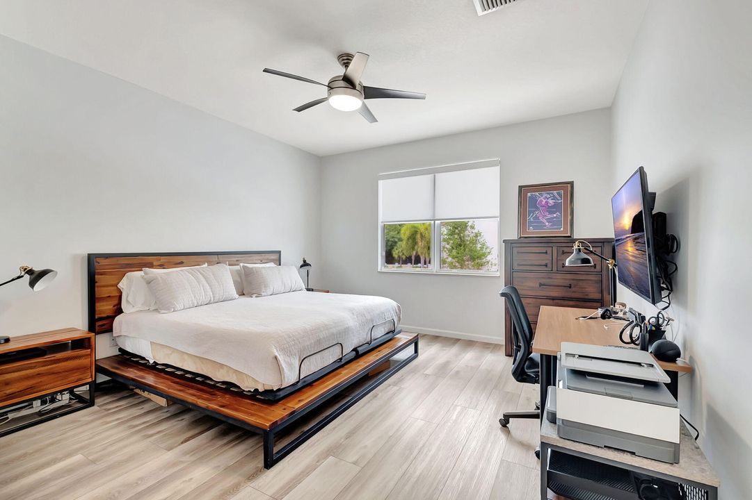 For Sale: $697,000 (3 beds, 2 baths, 1698 Square Feet)