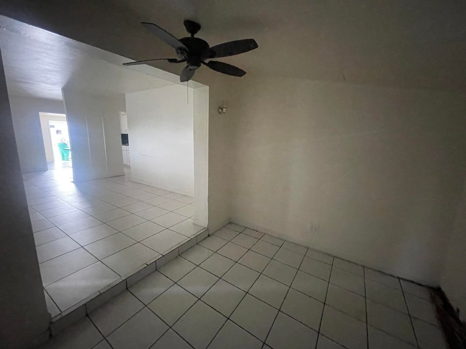 En Venta: $324,999 (3 camas, 1 baños, 1020 Pies cuadrados)