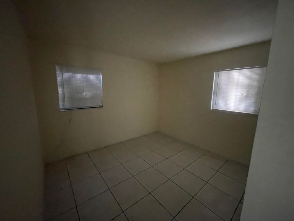 En Venta: $324,999 (3 camas, 1 baños, 1020 Pies cuadrados)