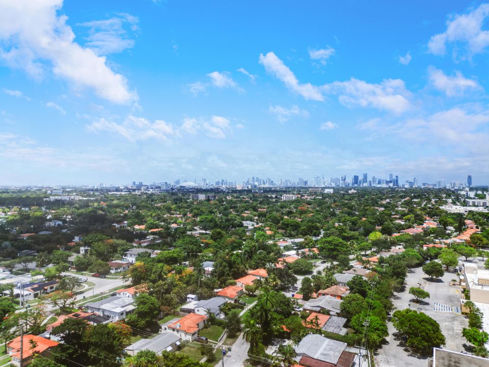 For Sale: $1,199,000 (3 beds, 2 baths, 1553 Square Feet)