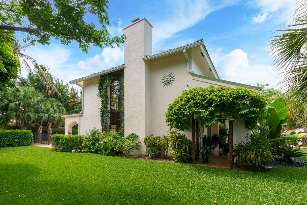 Active With Contract: $1,225,000 (5 beds, 3 baths, 3016 Square Feet)