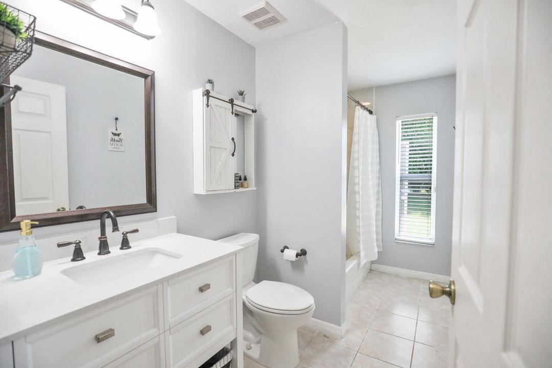 For Sale: $415,000 (4 beds, 2 baths, 1808 Square Feet)