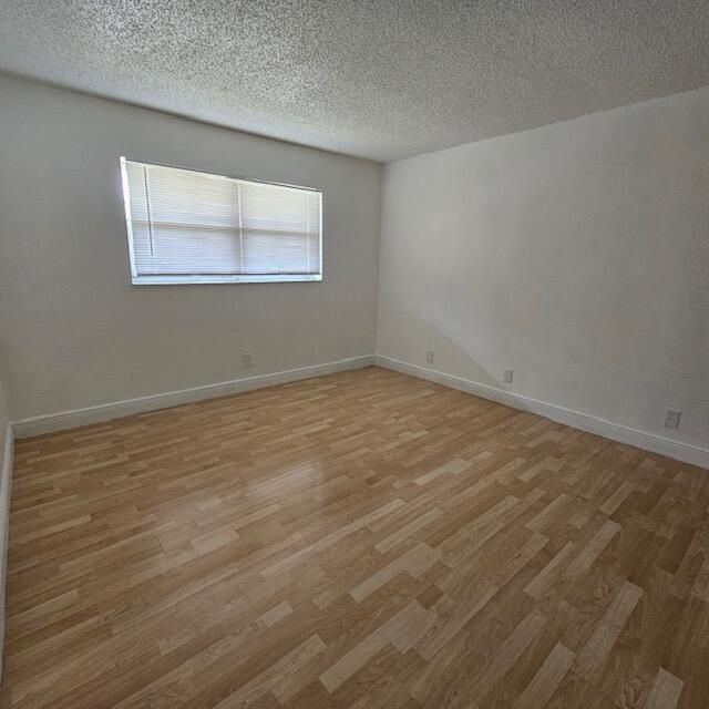 For Rent: $1,825 (2 beds, 2 baths, 949 Square Feet)