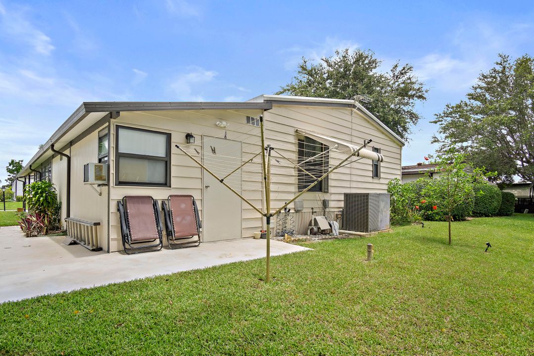 For Sale: $269,000 (2 beds, 2 baths, 1648 Square Feet)