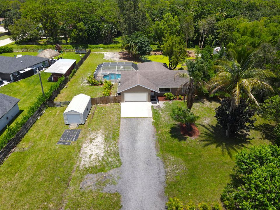 For Sale: $651,000 (4 beds, 3 baths, 2094 Square Feet)