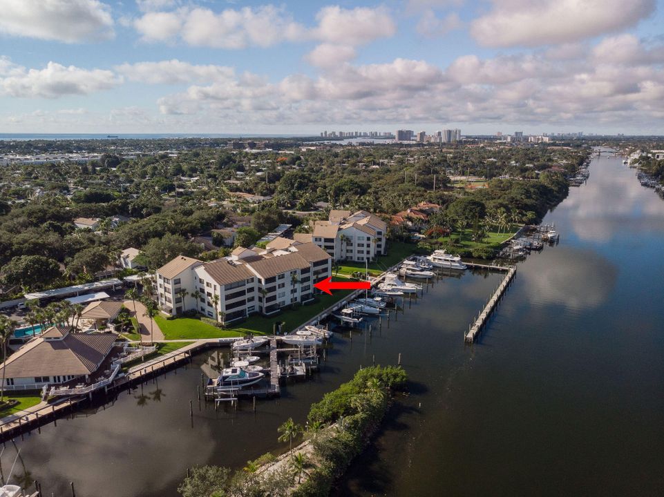 Active With Contract: $625,000 (2 beds, 2 baths, 1301 Square Feet)