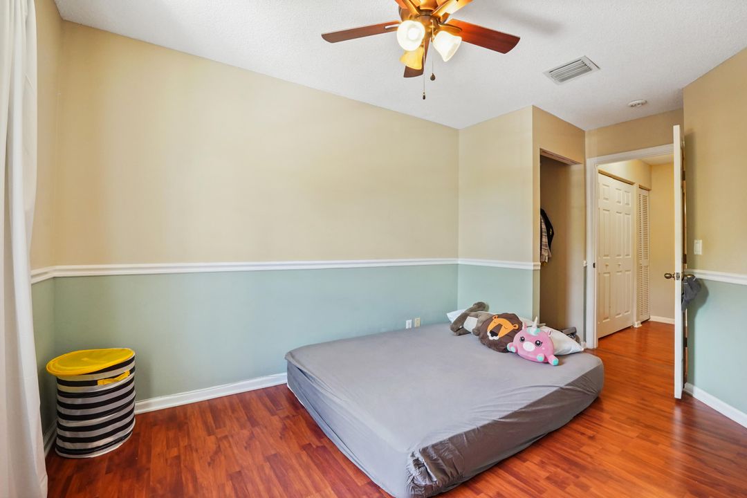 For Sale: $374,900 (3 beds, 2 baths, 1433 Square Feet)