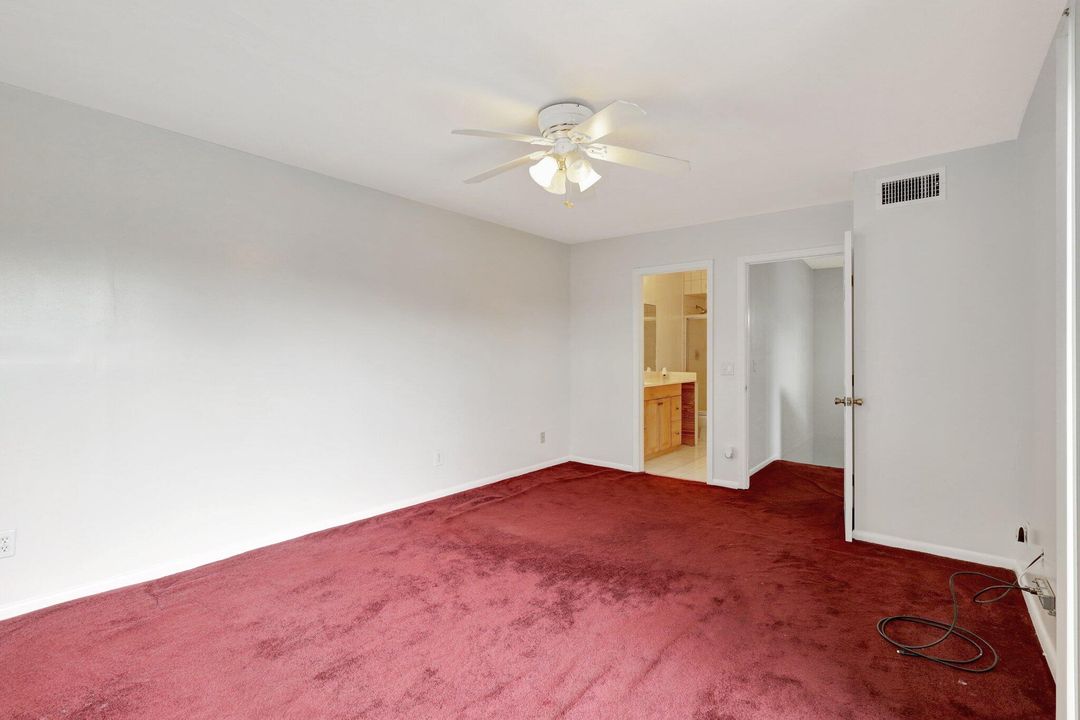 For Sale: $290,000 (2 beds, 2 baths, 1405 Square Feet)