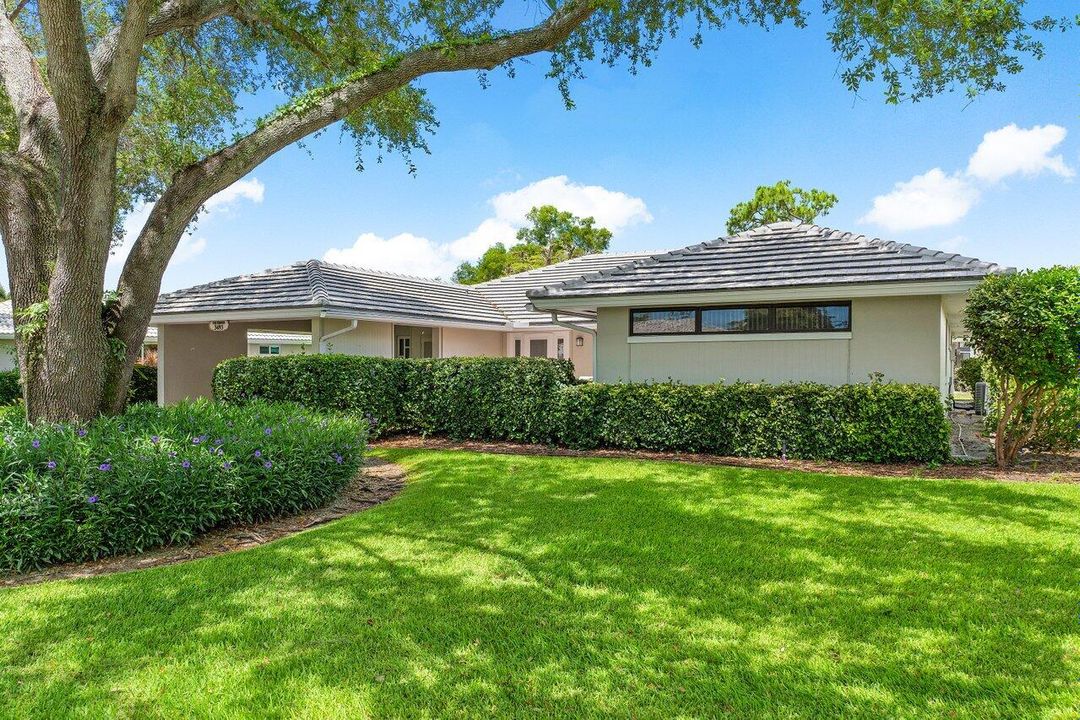 For Sale: $825,000 (3 beds, 2 baths, 2314 Square Feet)