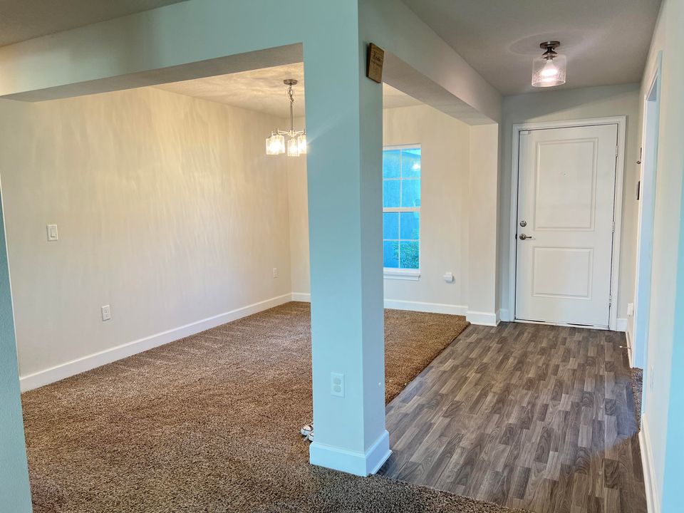 For Rent: $2,700 (3 beds, 2 baths, 2035 Square Feet)