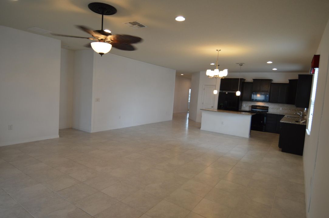 For Sale: $329,944 (3 beds, 2 baths, 2144 Square Feet)