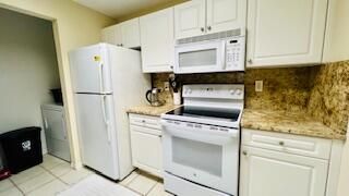 For Rent: $3,300 (1 beds, 1 baths, 835 Square Feet)