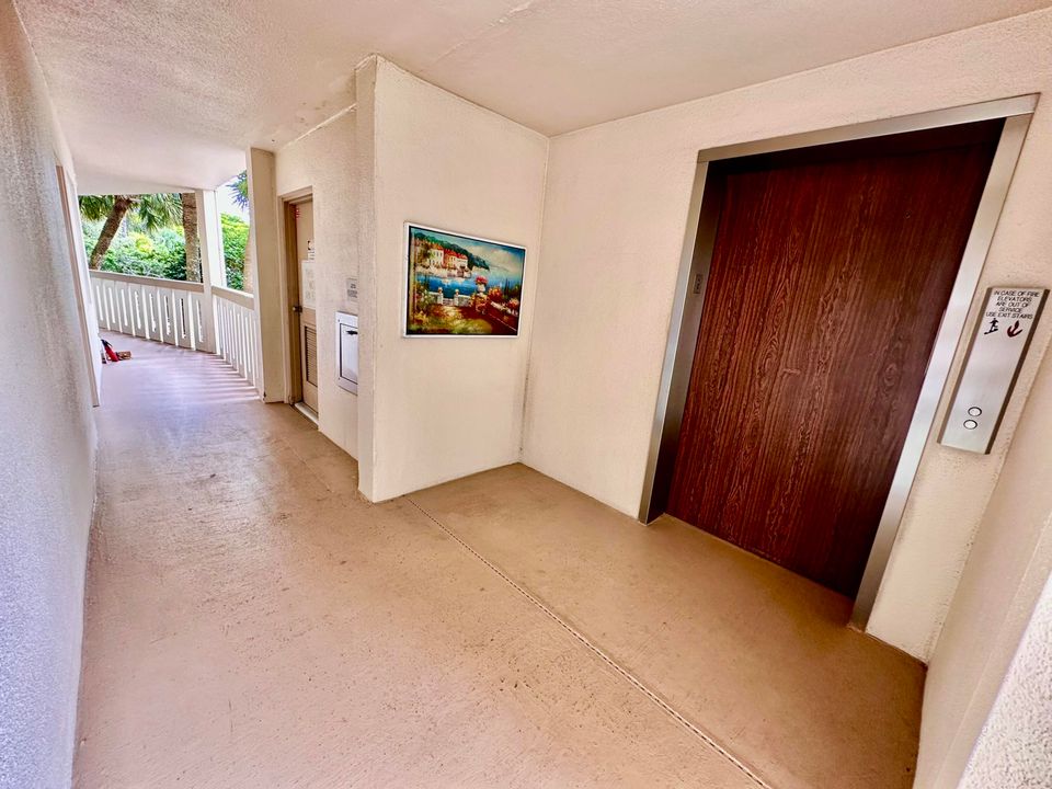 En Venta: $134,900 (2 camas, 2 baños, 1002 Pies cuadrados)