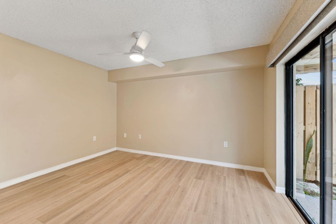 For Rent: $3,300 (3 beds, 2 baths, 1596 Square Feet)