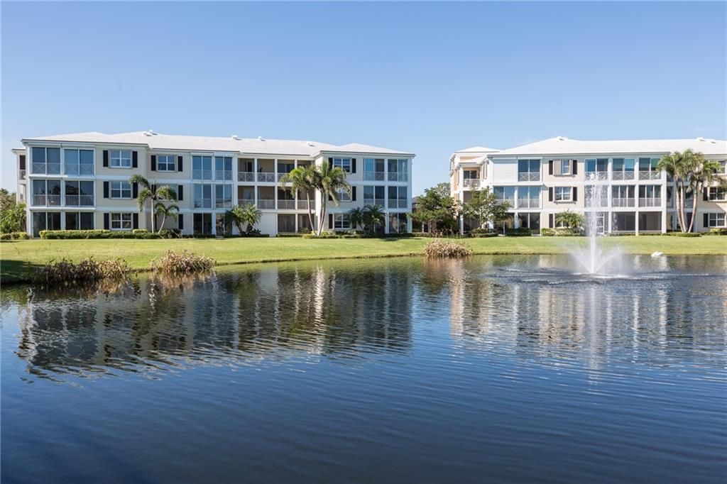 For Sale: $530,000 (3 beds, 2 baths, 1582 Square Feet)