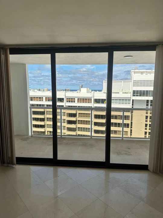 En Venta: $1,385,000 (2 camas, 2 baños, 1477 Pies cuadrados)