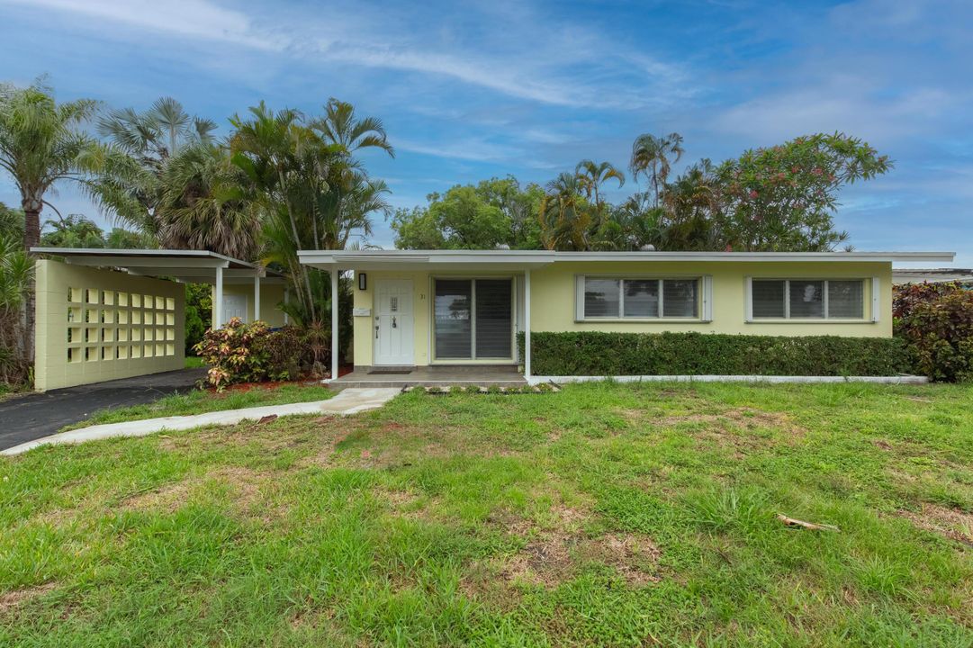 For Sale: $845,000 (3 beds, 2 baths, 1612 Square Feet)