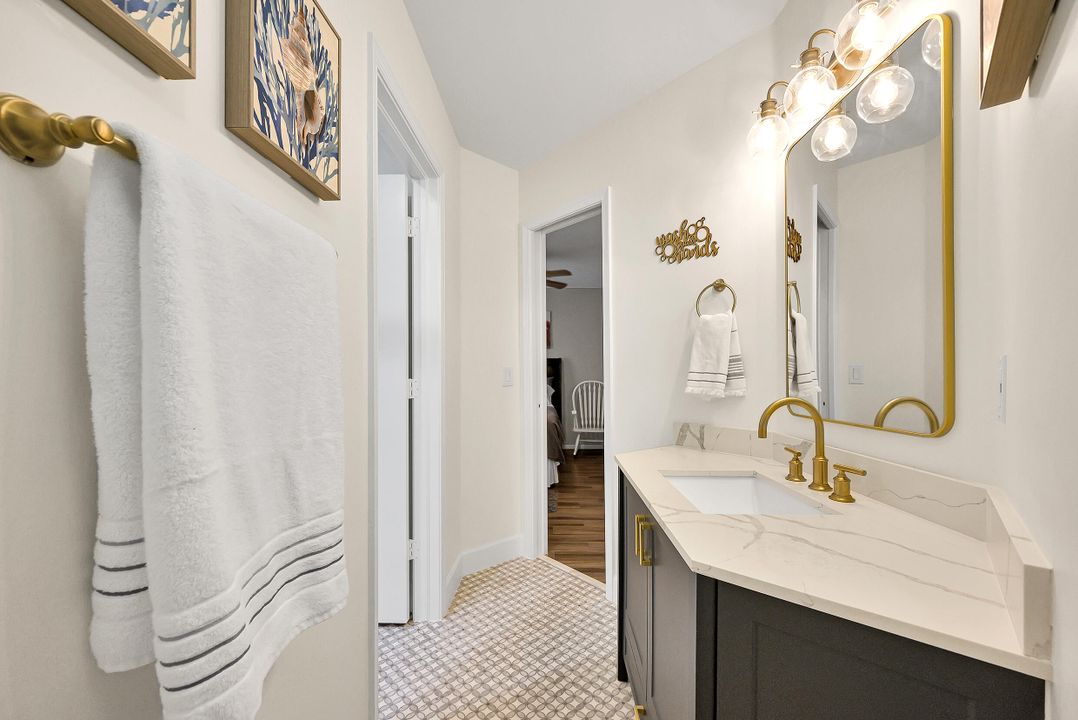 Active With Contract: $1,050,000 (4 beds, 3 baths, 2691 Square Feet)