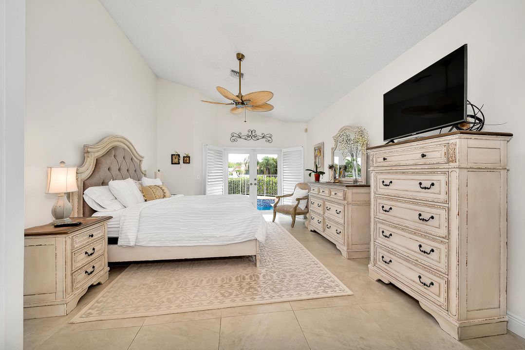 Active With Contract: $1,050,000 (4 beds, 3 baths, 2691 Square Feet)