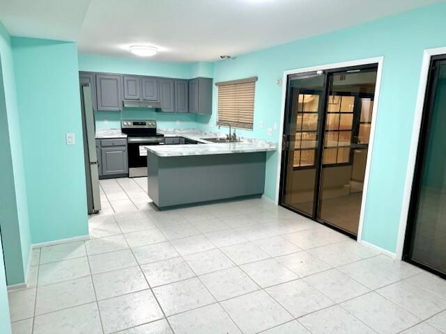 For Rent: $2,225 (3 beds, 2 baths, 1551 Square Feet)