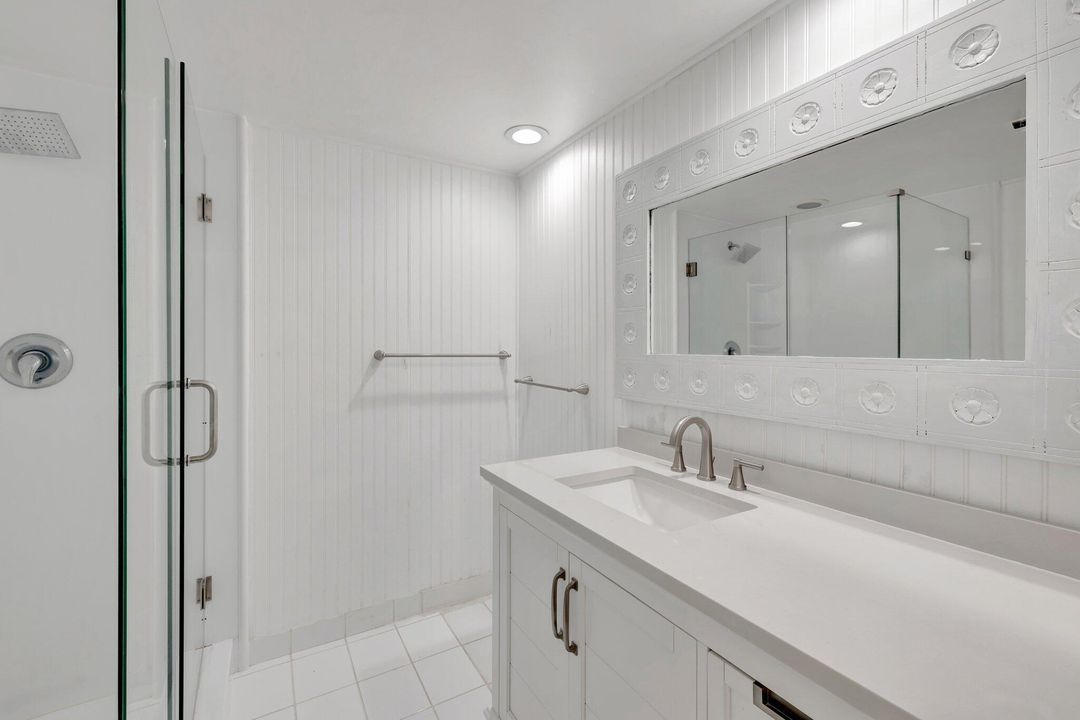 For Sale: $367,500 (2 beds, 2 baths, 1236 Square Feet)