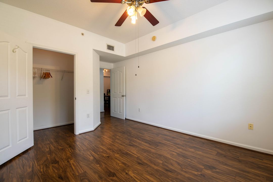 For Rent: $2,950 (2 beds, 2 baths, 1210 Square Feet)