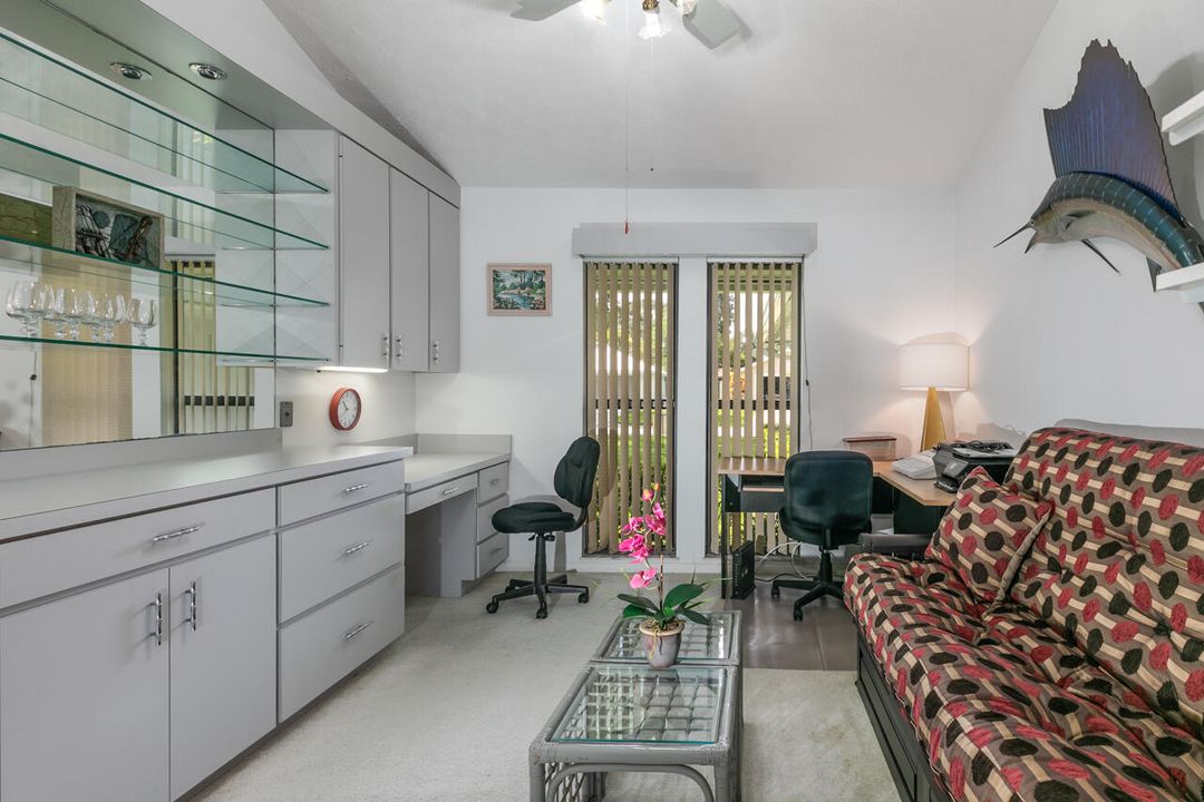 For Sale: $485,000 (2 beds, 2 baths, 2025 Square Feet)