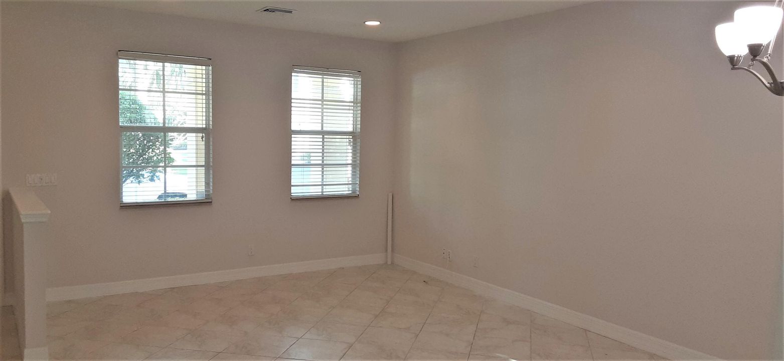 For Rent: $4,200 (3 beds, 2 baths, 2064 Square Feet)
