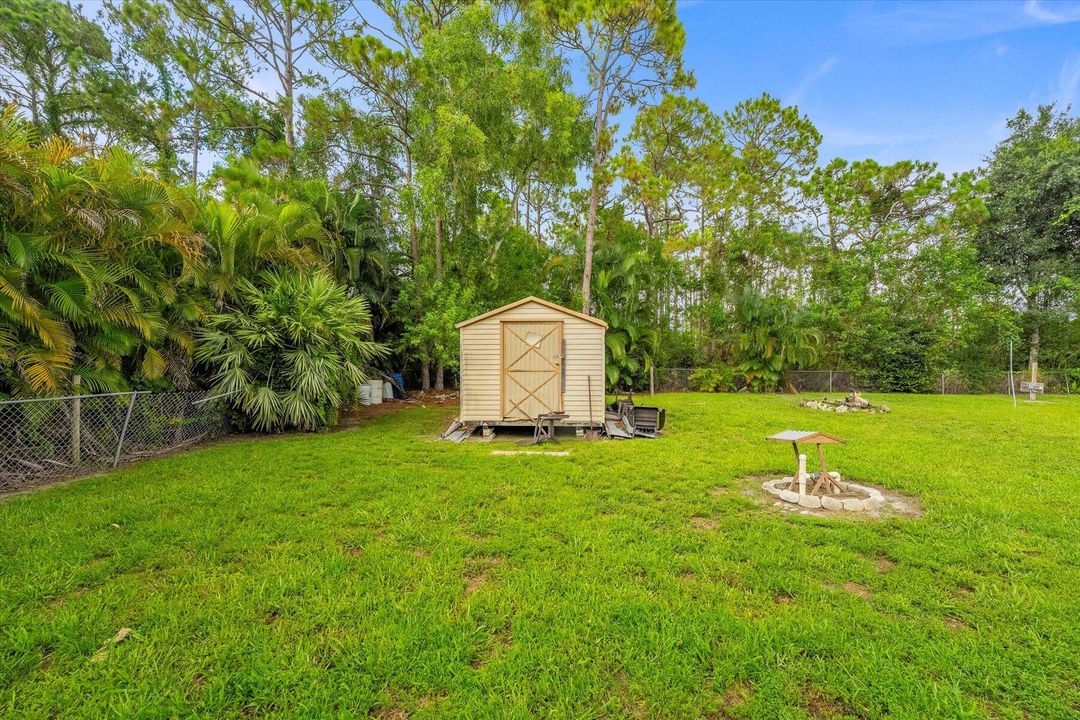 For Sale: $595,000 (3 beds, 2 baths, 1459 Square Feet)