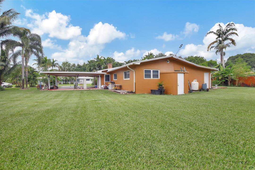 For Sale: $759,900 (3 beds, 2 baths, 1862 Square Feet)